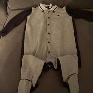 Armani Baby - baby suit 9 months as brand new